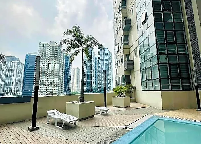 Two Bedroom Loft Bgc By Christine Ph 3*